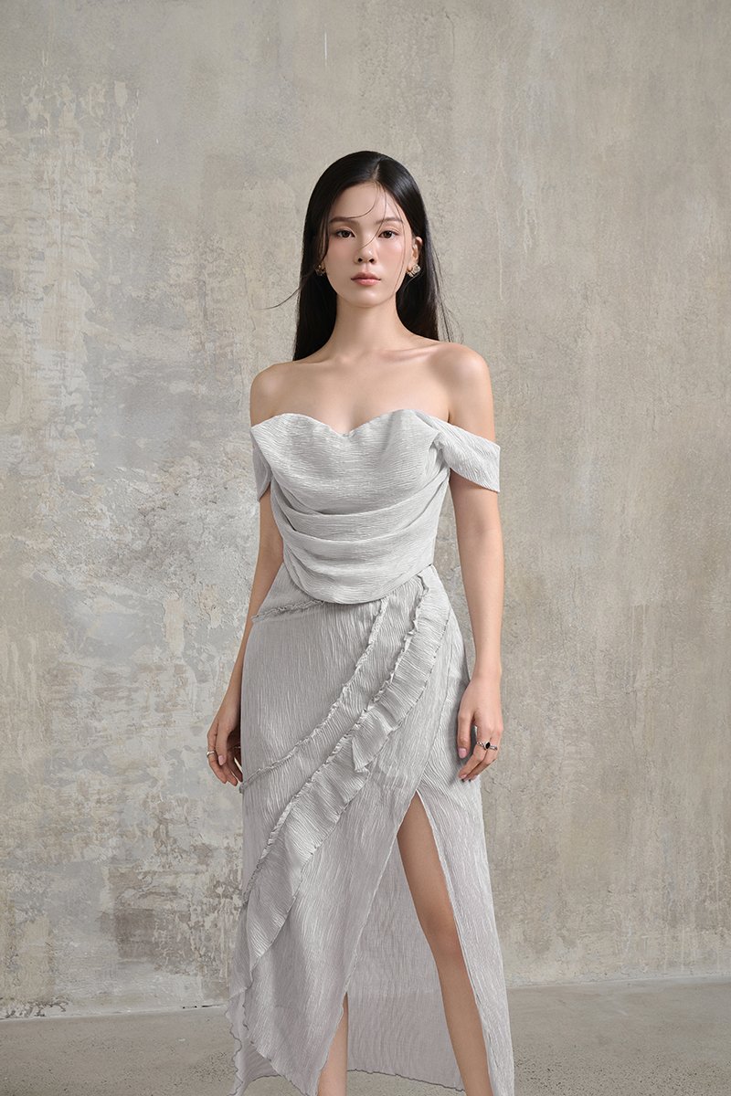 Arwen Draped Sweetheart Top in Dove Grey