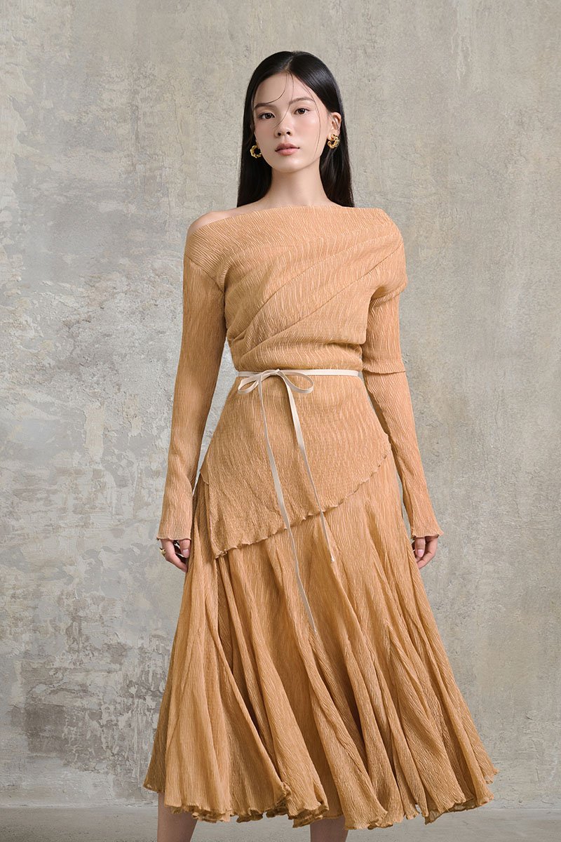 Celia Gusset Midi Skirt in Apricot Bronze