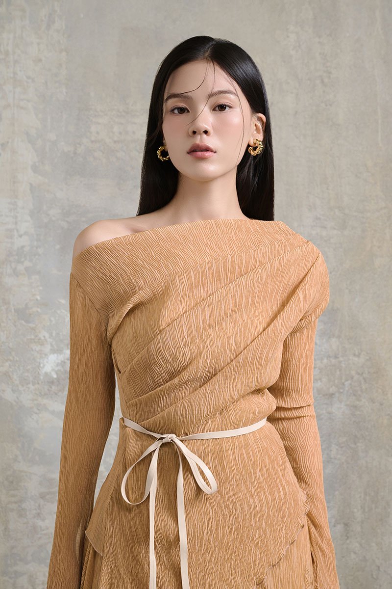 Celia Asymmetrical Pleated Top with Padded Tube in Apricot Bronze