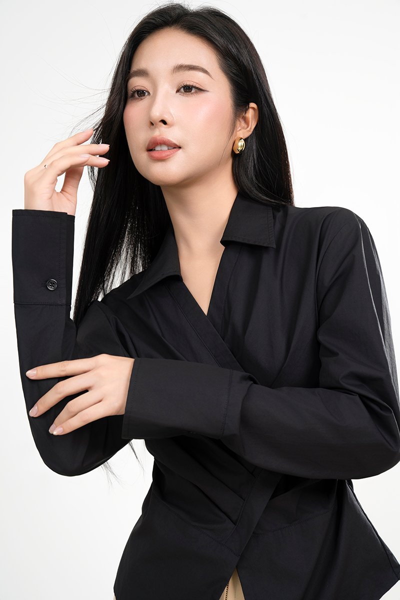 Gaeul Crossover Pleated Shirt in Classic Black