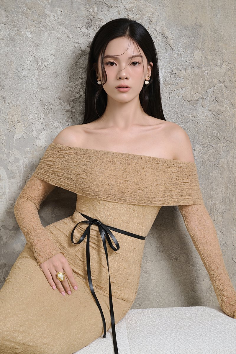 Maia Padded Off Shoulder Maxi Dress in Desert Sand