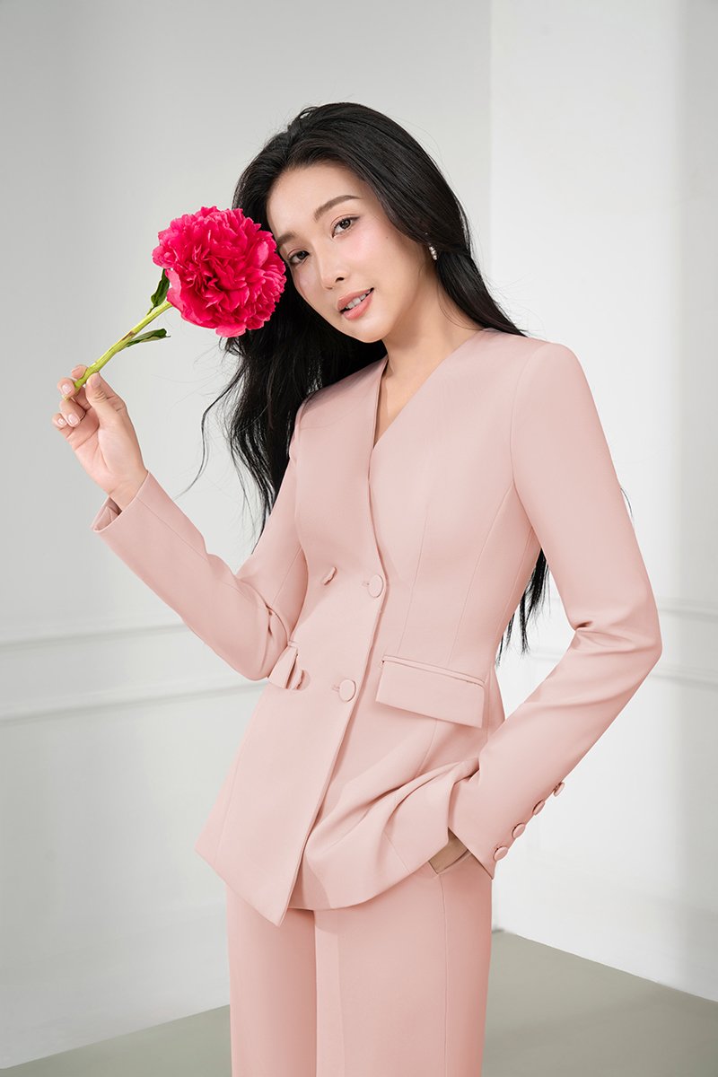Miyeon Tailored Blazer in Nude Pink