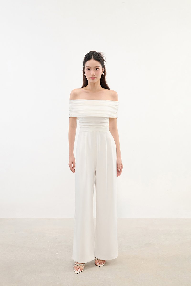 Piper Off Shoulder Jumpsuit in Iconic White