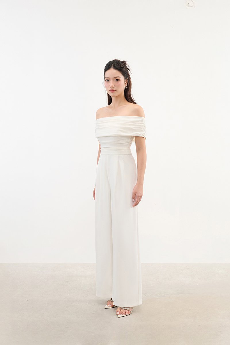 Piper Off Shoulder Jumpsuit in Iconic White