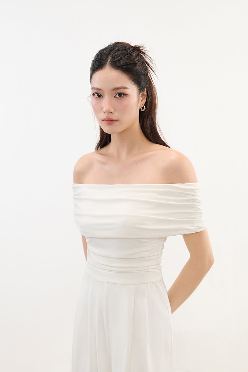 Piper Off Shoulder Jumpsuit in Iconic White