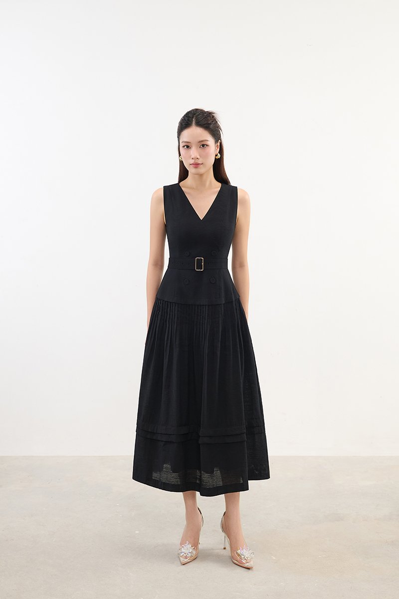 Reagan V-Neck Pleated Midi Dress in Classic Black