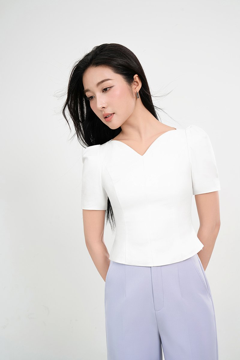 Yoomi Padded Sweetheart Top in Iconic White