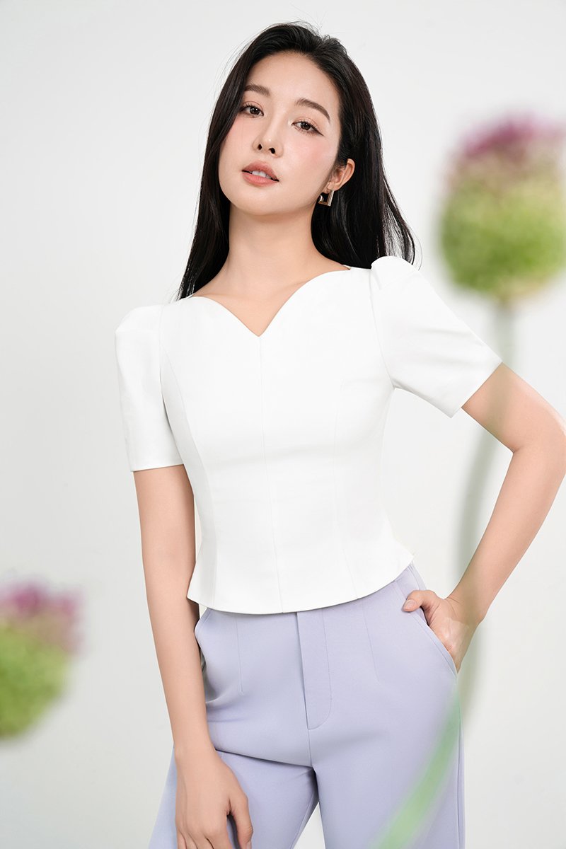 Yoomi Padded Sweetheart Top in Iconic White