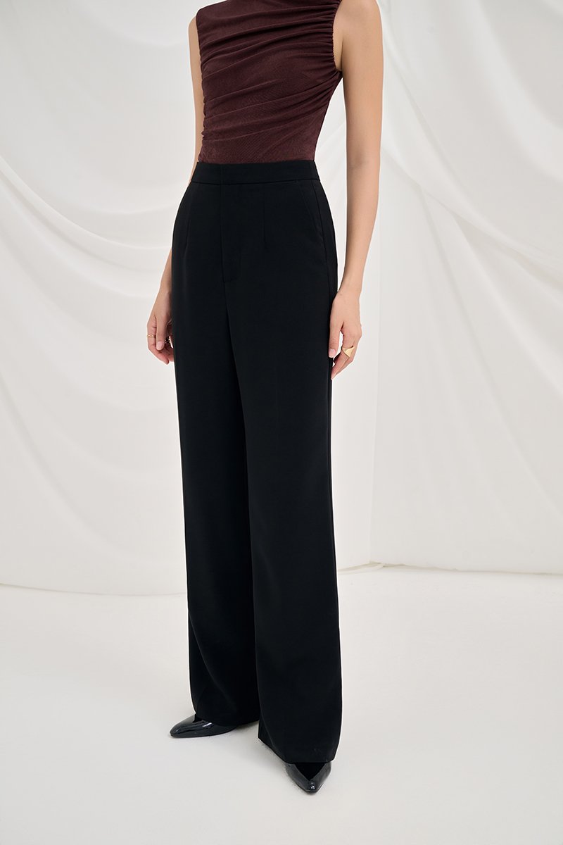 Brooklyn Straight Pants in Classic Black