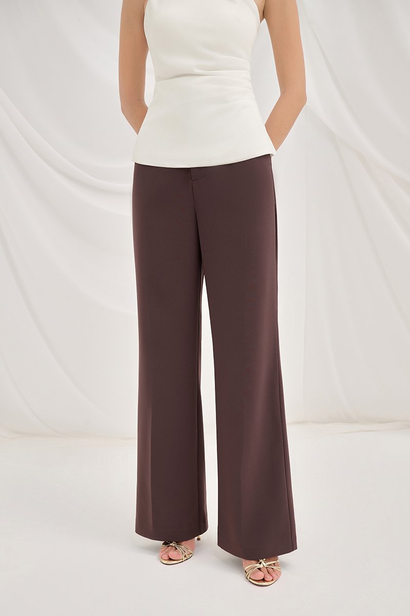 Brooklyn Straight Pants in Saddle Brown