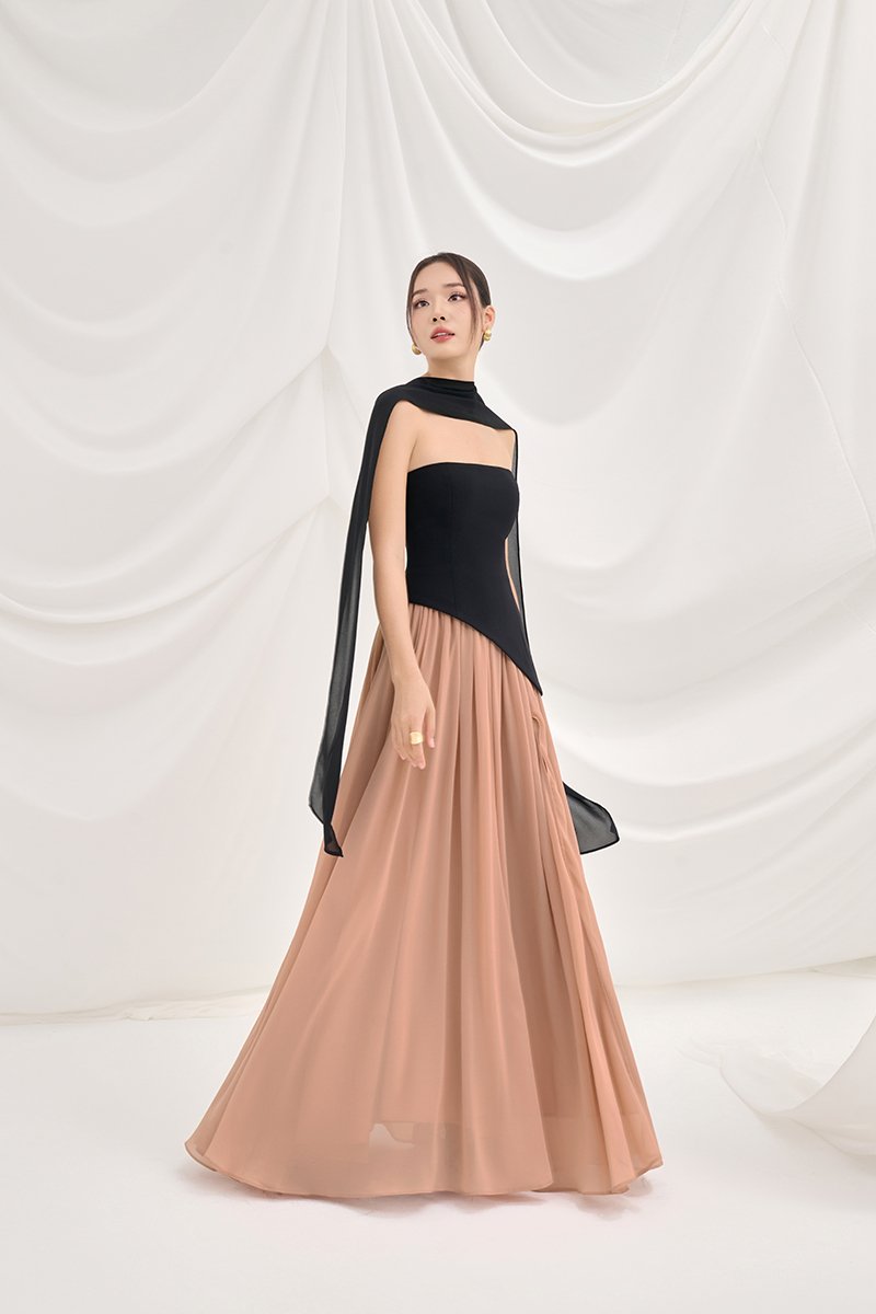 Isla Tube Contrast Maxi Dress in Classic Black with Salmon Nude