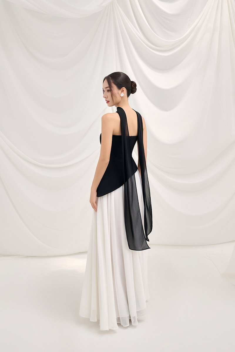 Isla Tube Contrast Maxi Dress in Classic Black with White