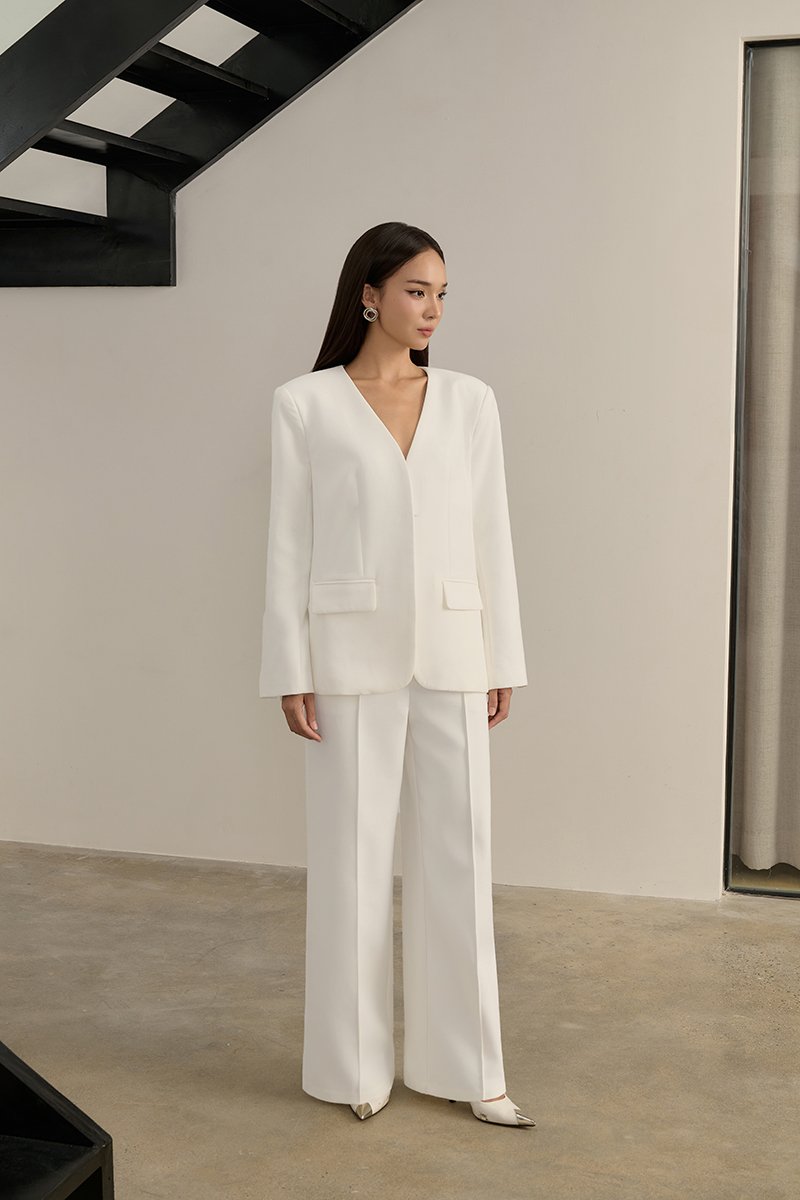 Isolde Mid Waist Pant in Iconic White (PETITE /REGULAR/TALL)