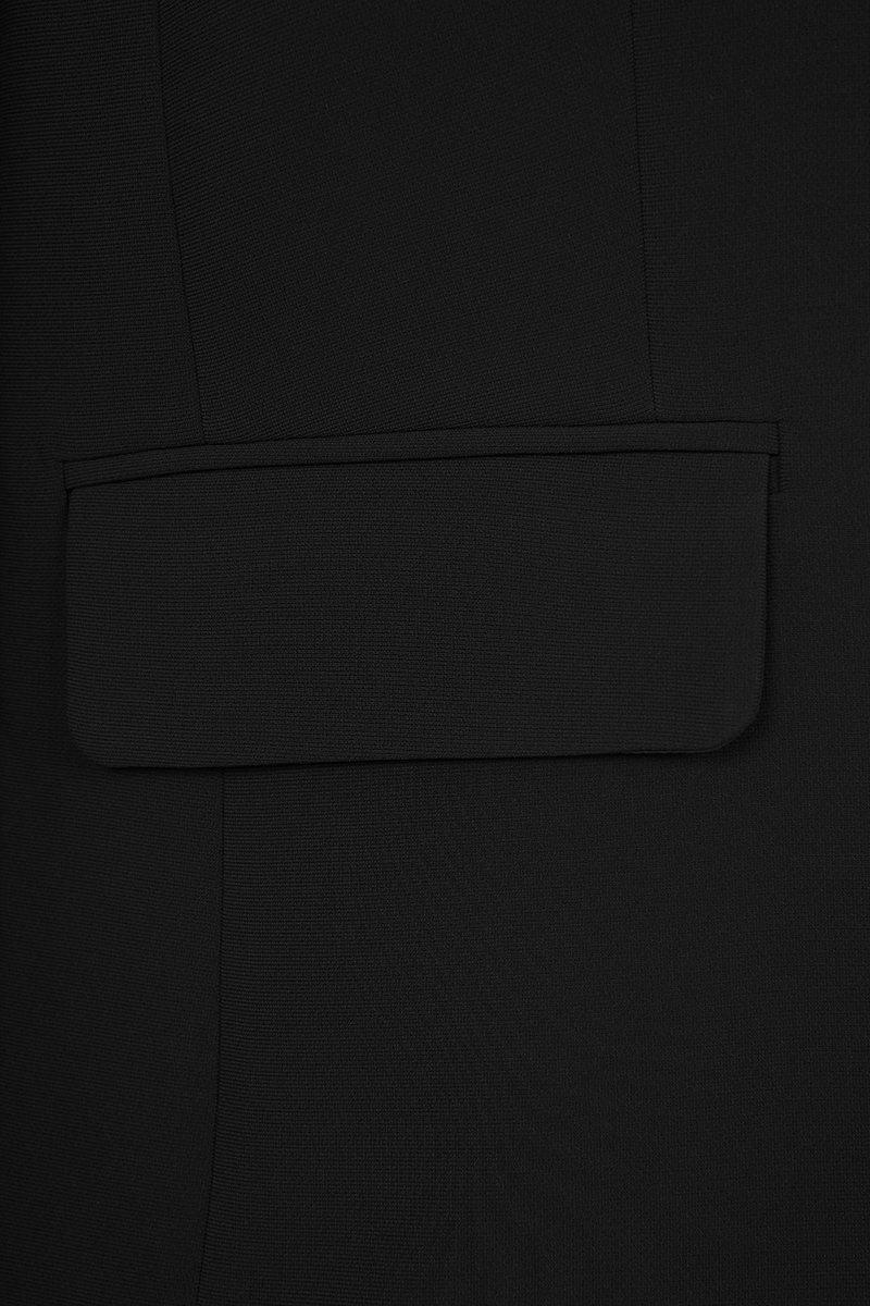 Isolde Oversized Blazer in Classic Black