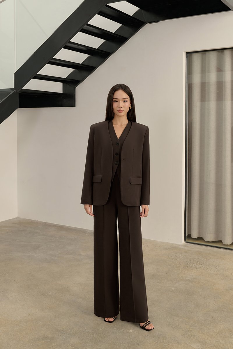 Isolde Oversized Blazer in Coffee