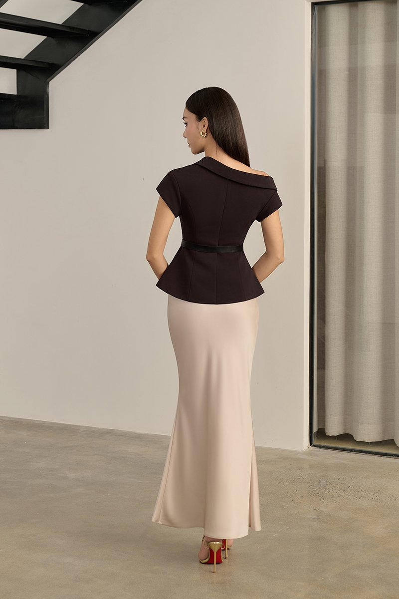 Kaelis Slip Mermaid Maxi Skirt in Champagne