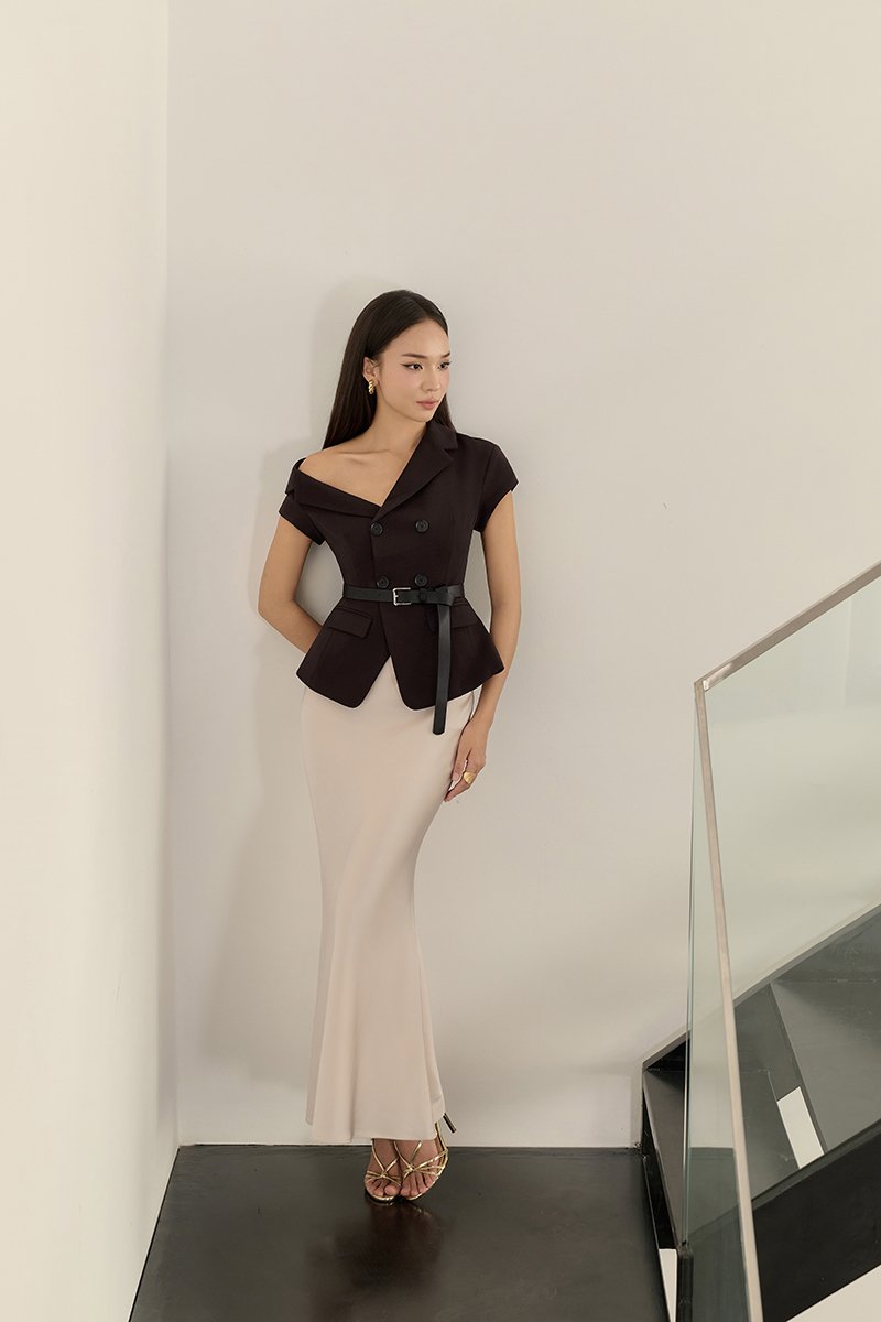 Kaelis Slip Mermaid Maxi Skirt in Champagne