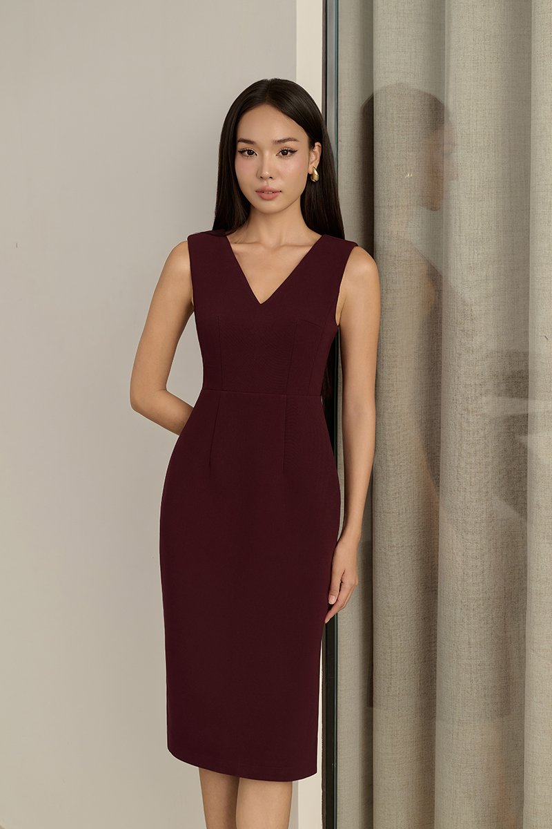 Saelle Padded V-neck Pencil Dress in Pinot Noir