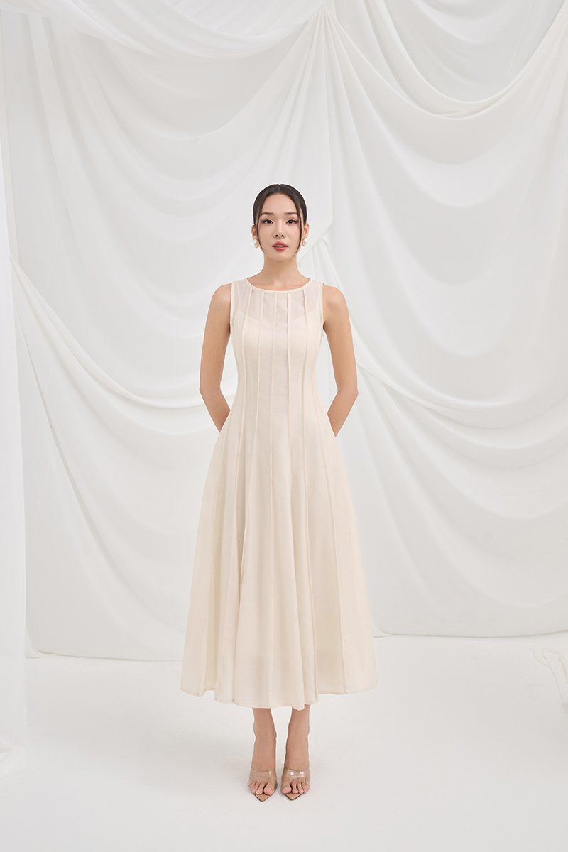 Shiloh Panel Maxi Dress in Ivory