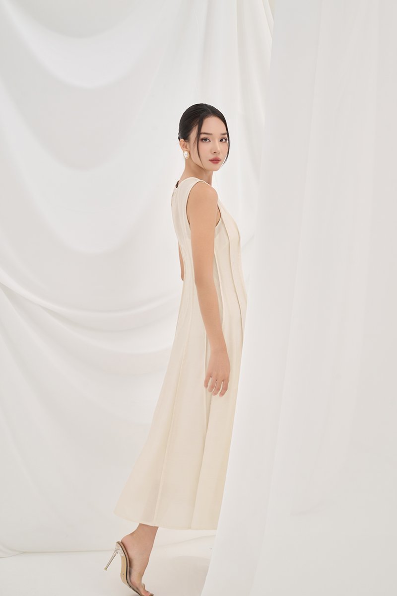 Shiloh Panel Maxi Dress in Ivory