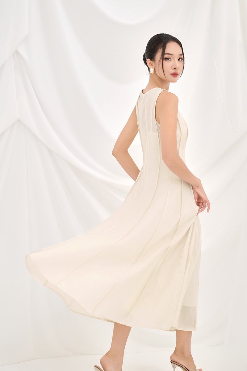 Shiloh Panel Maxi Dress in Ivory