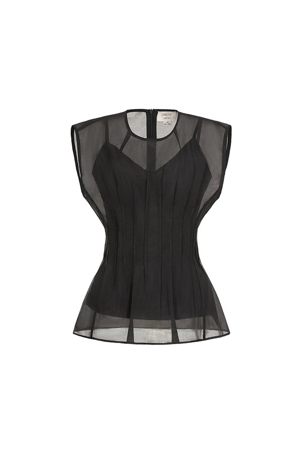 Elarin Pin Tuck Top in Classic Black