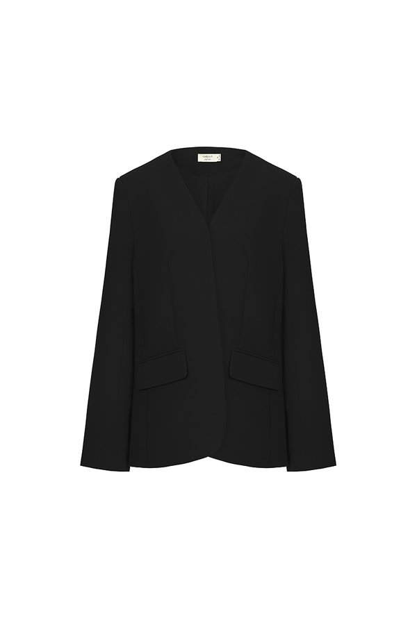 Isolde Oversized Blazer in Classic Black