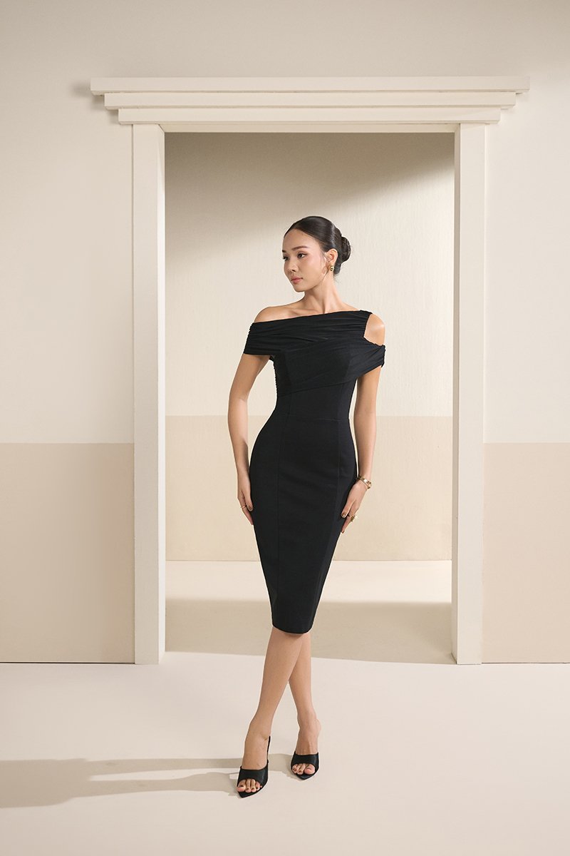 Odelia Padded Asymmetrical Drape Pencil Dress in Classic Black