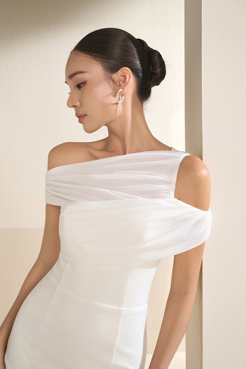 Odelia Padded Asymmetrical Drape Pencil Dress in Iconic White