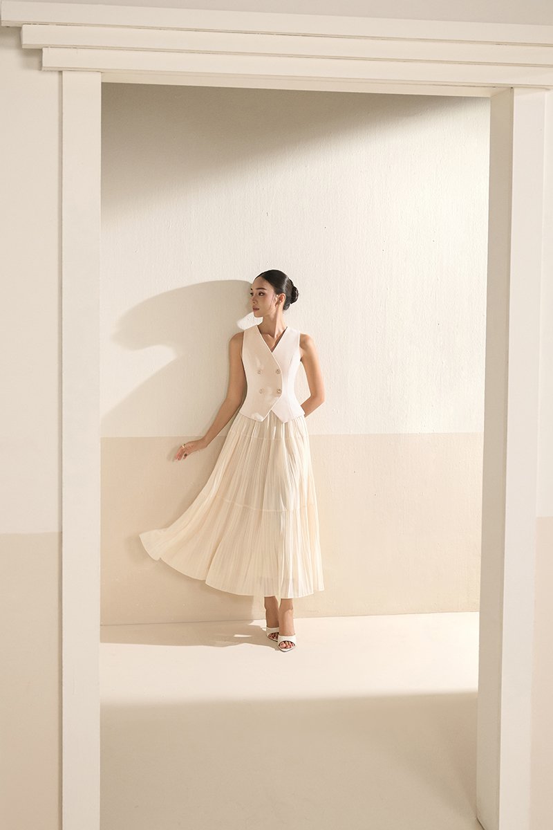 Paige V-Neck Midi Dress in Chantilly Cream