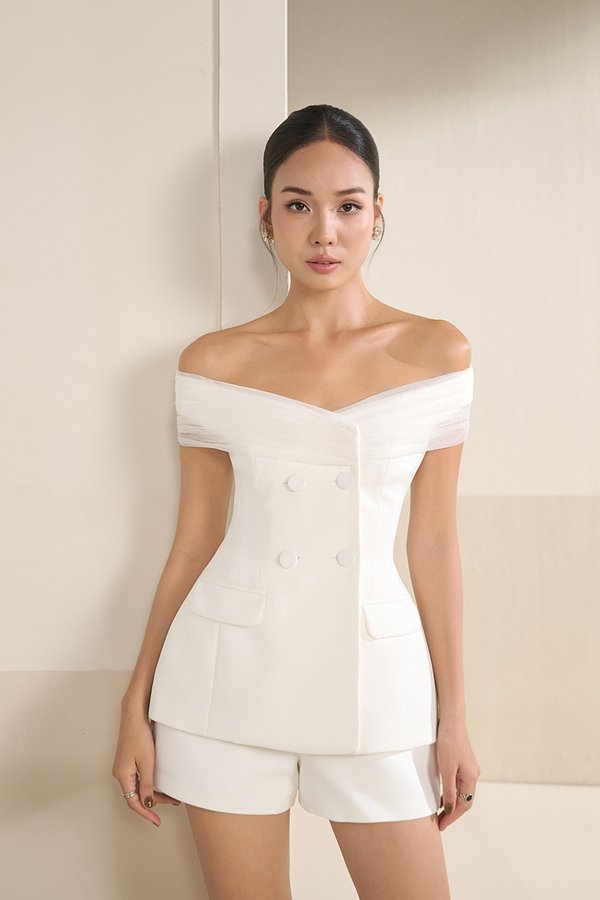 Alodia Mesh Off Shoulder Tailored Top in Iconic White
