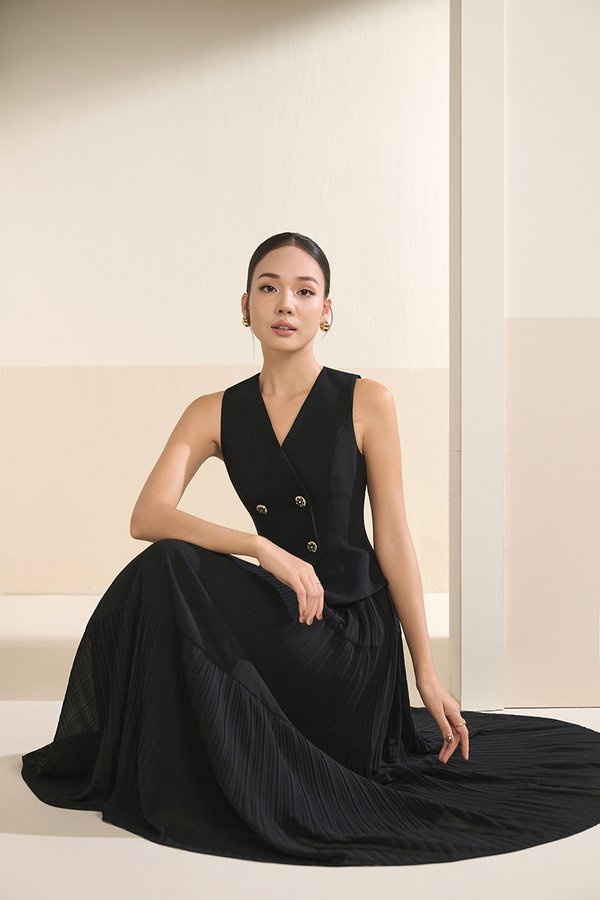 Paige V-Neck Midi Dress in Classic Black