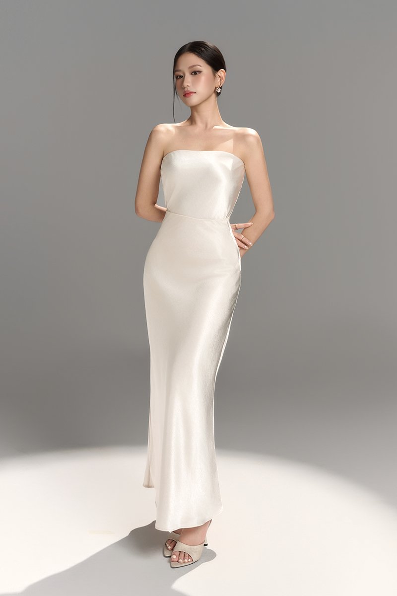 Alethea Slip Mermaid Maxi Skirt in Pearl