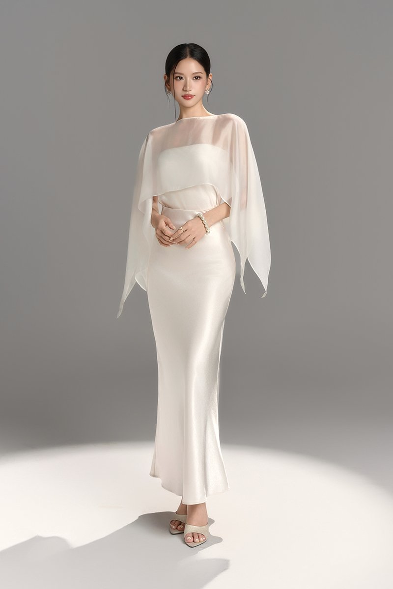 Alethea Slip Mermaid Maxi Skirt in Pearl