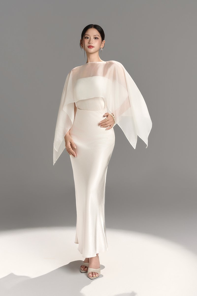 Alethea Slip Mermaid Maxi Skirt in Pearl