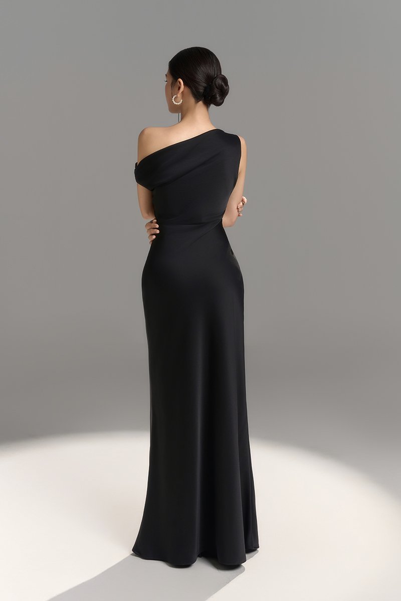 Callune Cowl Maxi Dress in Classic Black