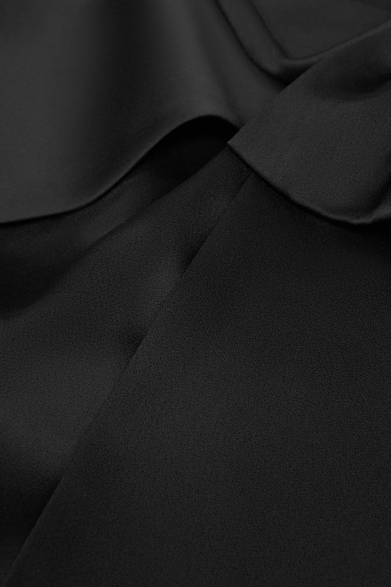 Lumira Padded Bow Toga Top in Classic Black