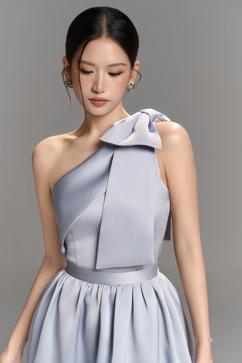 Lumira Padded Bow Toga Top in Icy Blue
