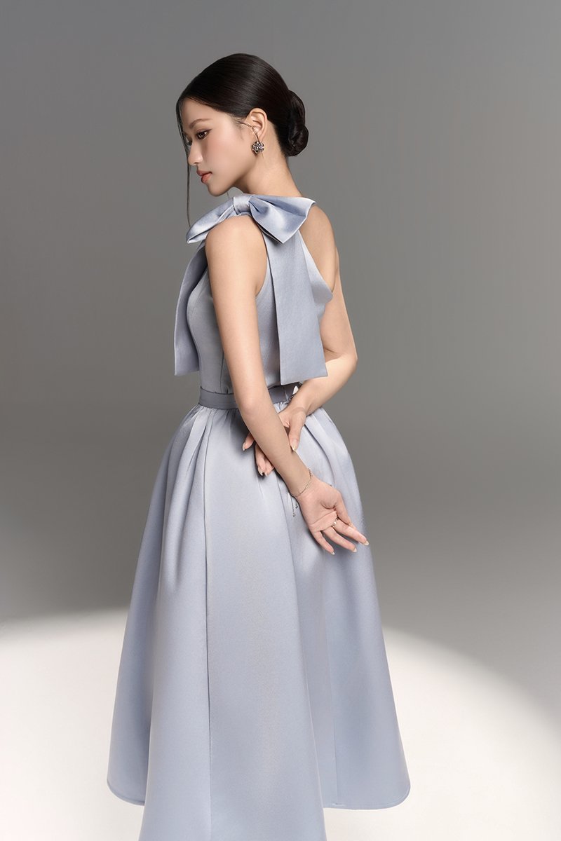 Lumira Padded Bow Toga Top in Icy Blue