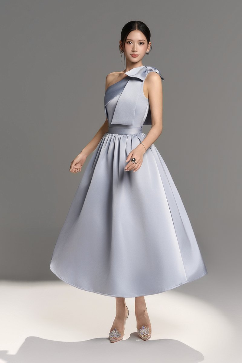 Lumira Midi Skirt in Icy Blue