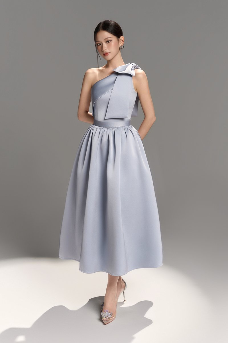 Lumira Midi Skirt in Icy Blue