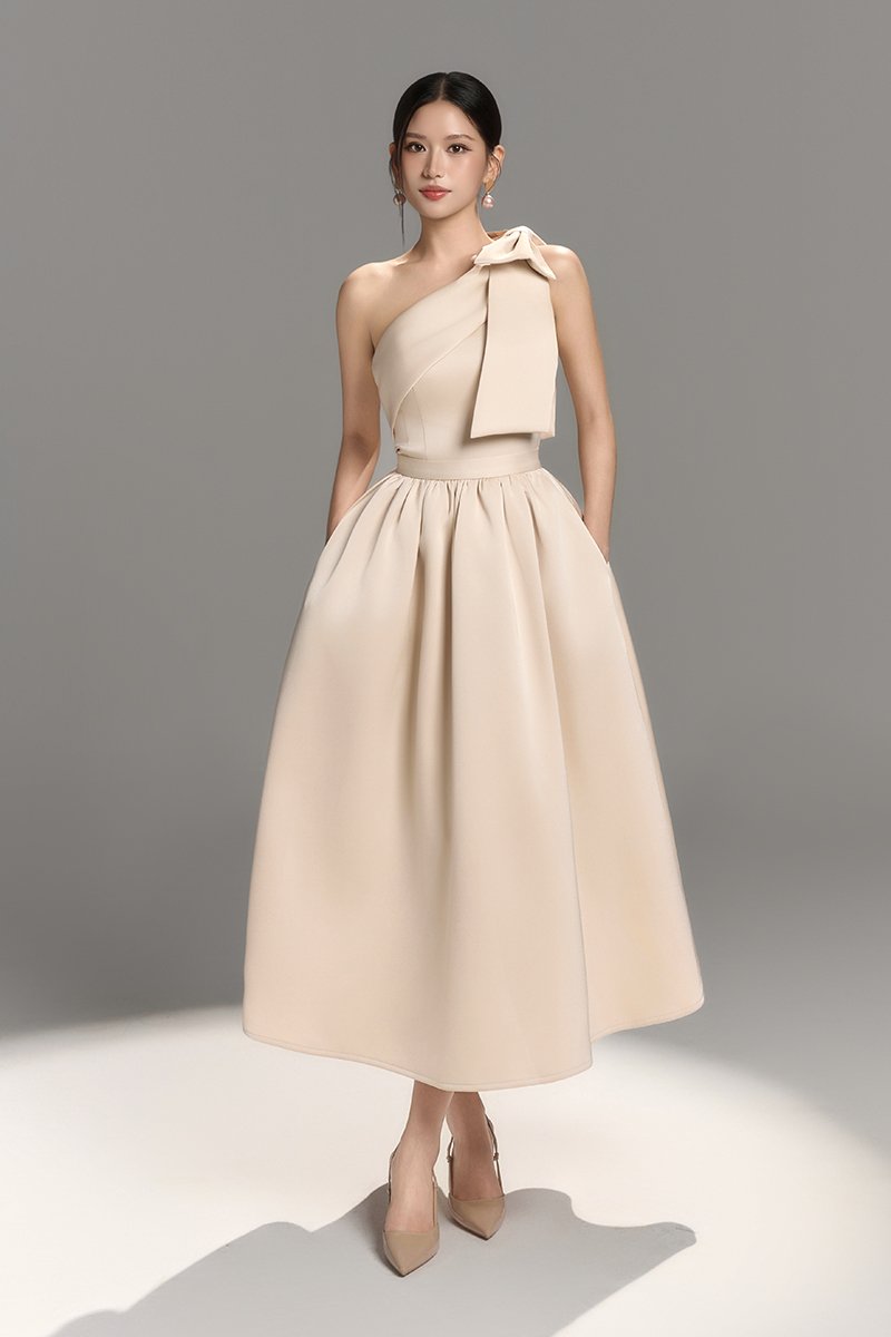 Lumira Midi Skirt in Peach Champagne