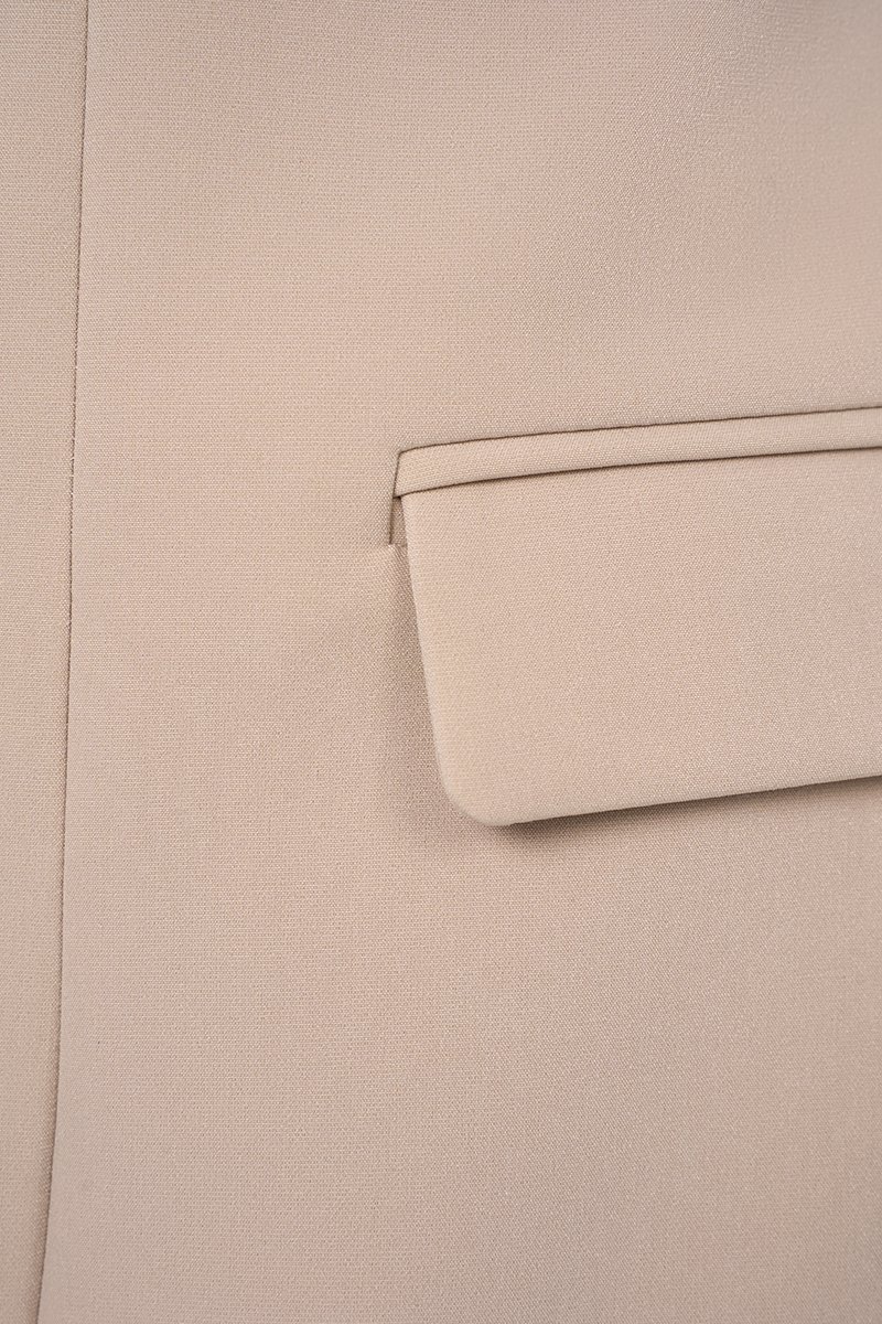 Zarielle Padded V-neckline Romper in Nude Pink