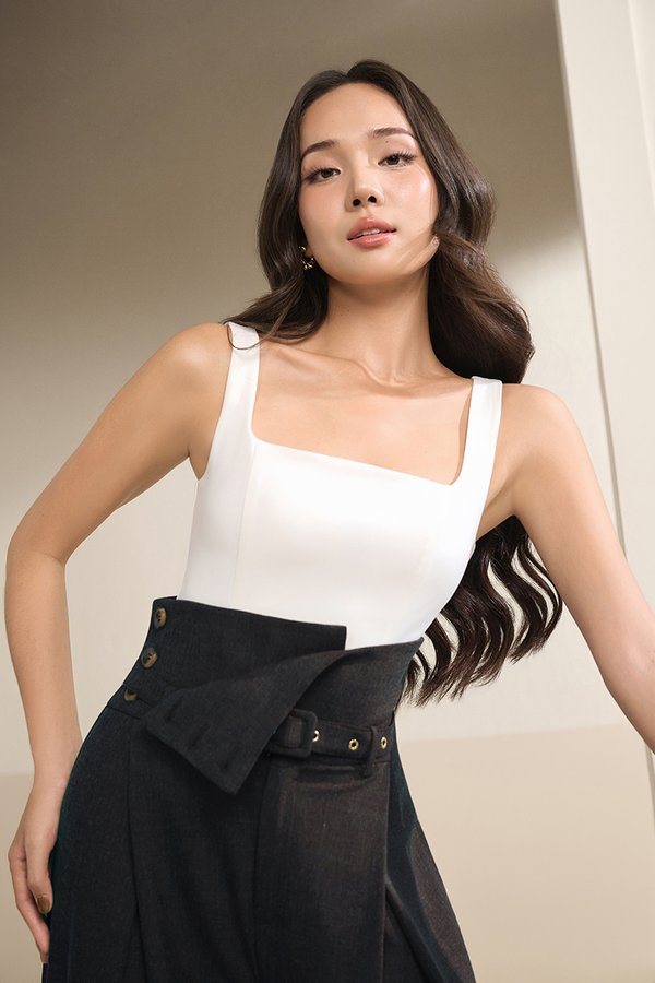 Avirel Square Neck Top in Iconic White
