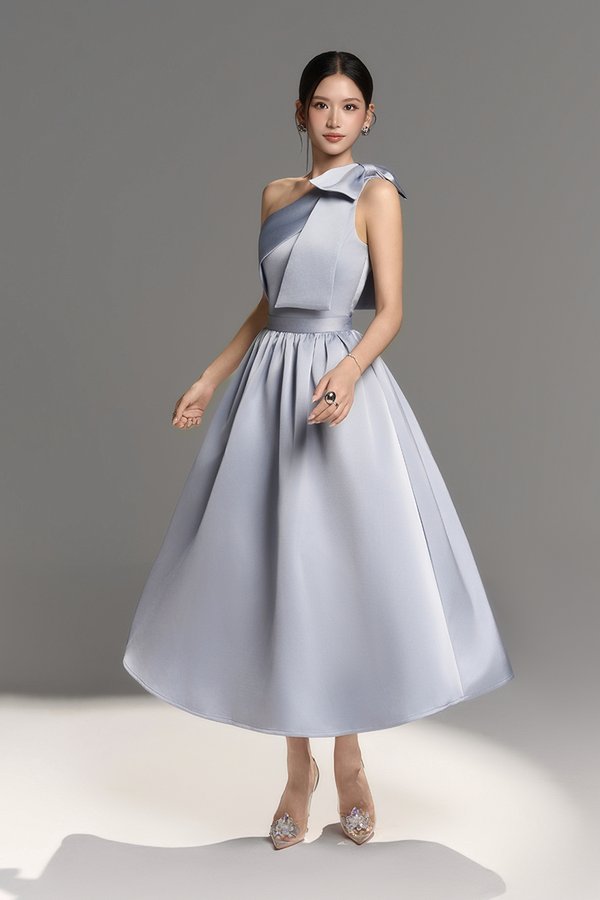 Lumira Midi Skirt in Icy Blue