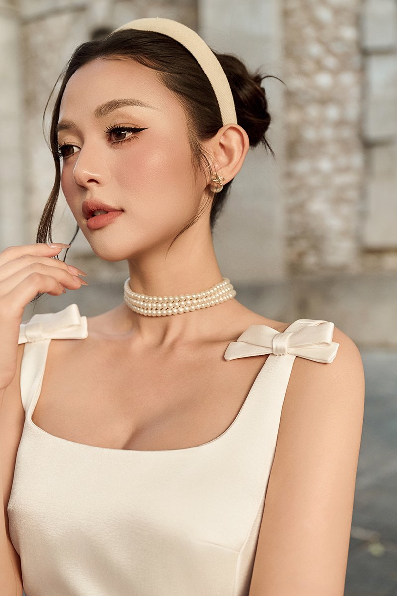 Blanche Padded Bow Straps Mini Dress in Cream