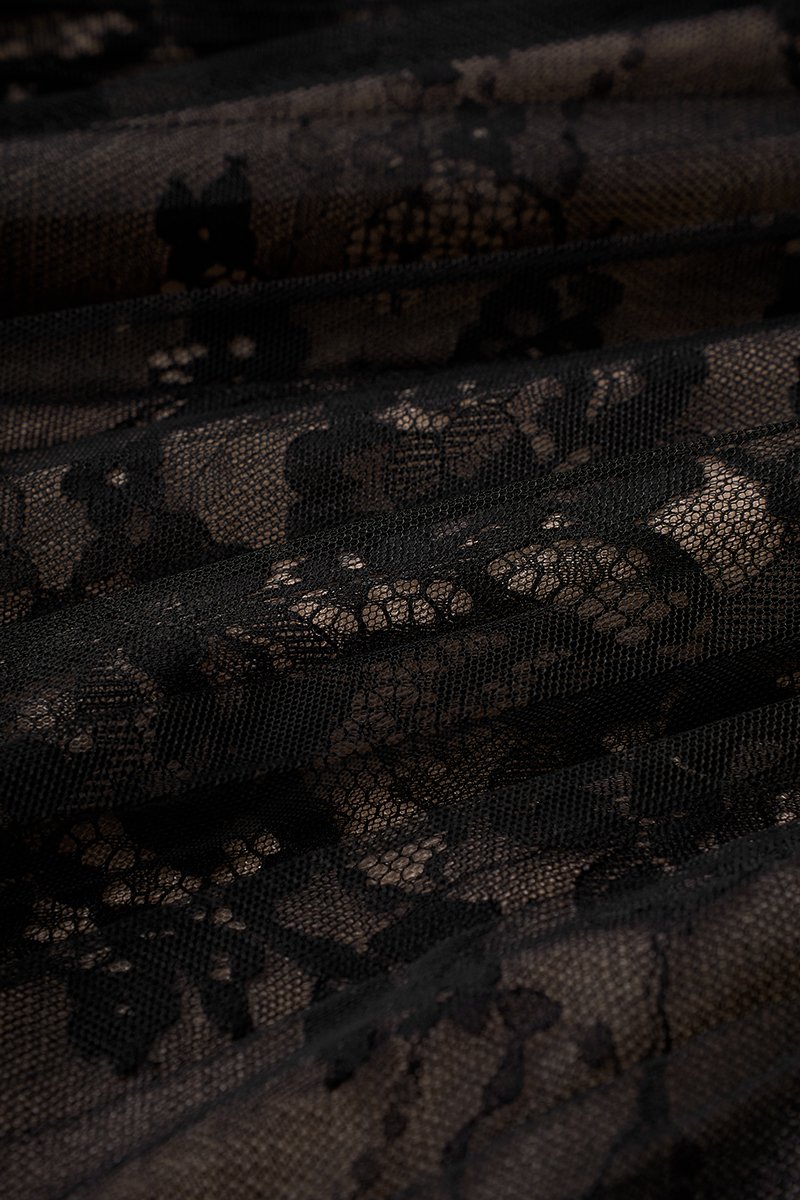 Maelys Pleated Tulle Lace Midi Skirt in Classic Black