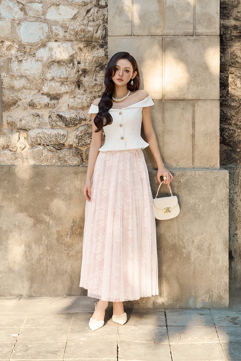 Maelys Pleated Tulle Lace Midi Skirt in Iconic White