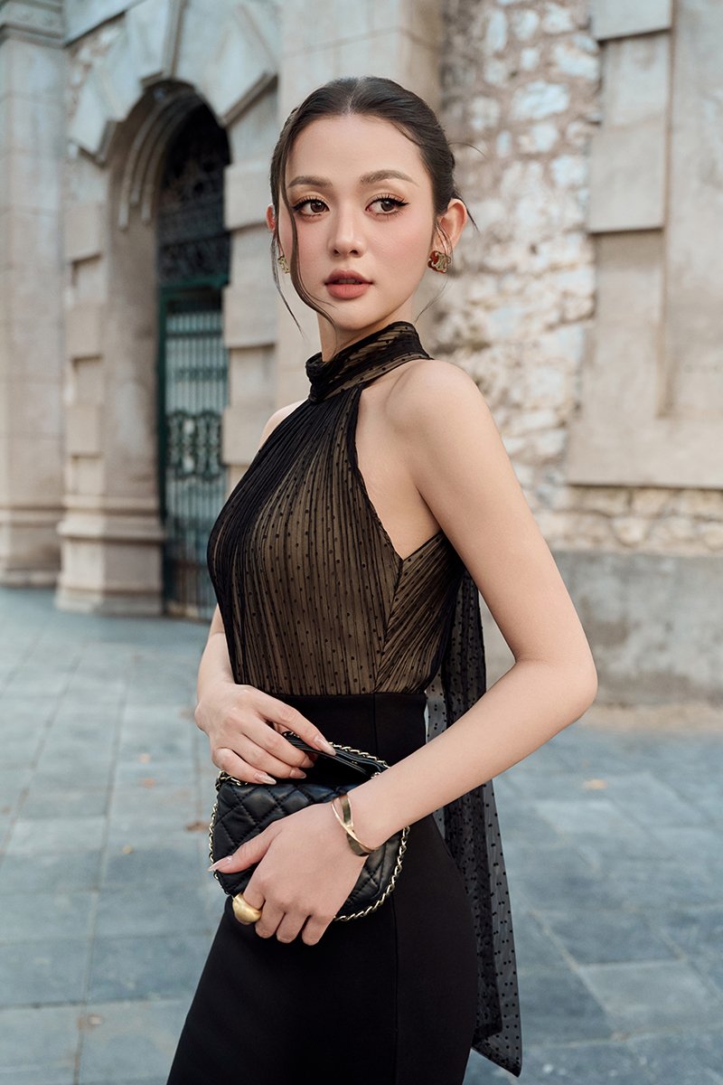 Marienne Padded Halter Pencil Dress in Classic Black