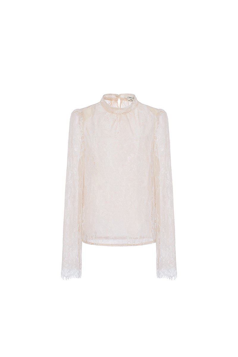 Morgan Lace Top in Iconic White